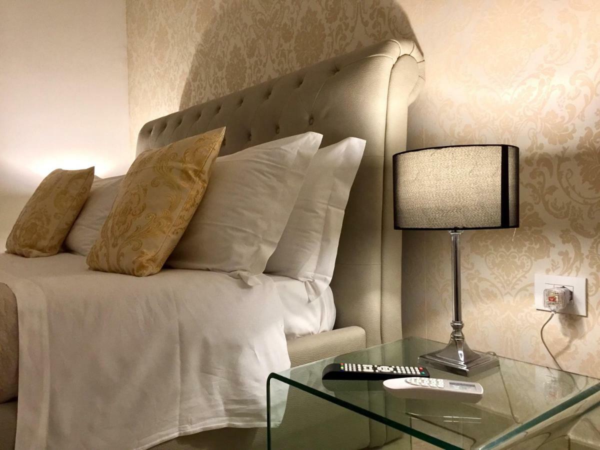 Dimora San Biagio Suites&Apartment Lecce Luaran gambar